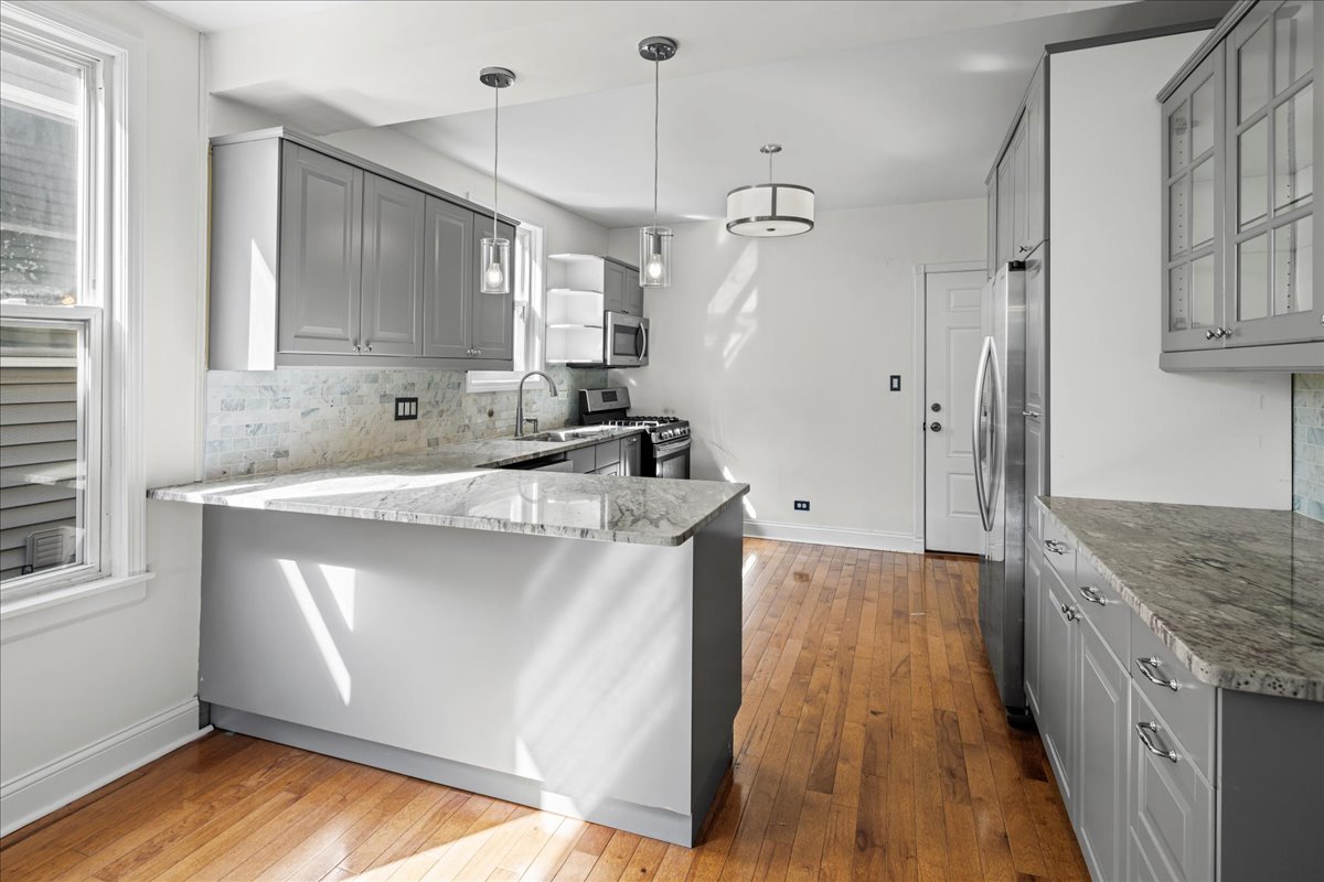 2032 N Whipple Street 2