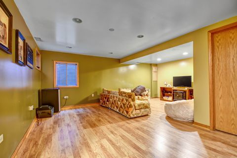 Tiny photo for 7420 Maple Drive, Justice, IL 60458 (MLS # 12426439)