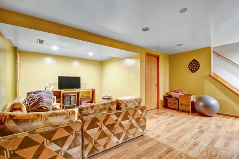 Tiny photo for 7420 Maple Drive, Justice, IL 60458 (MLS # 12426439)