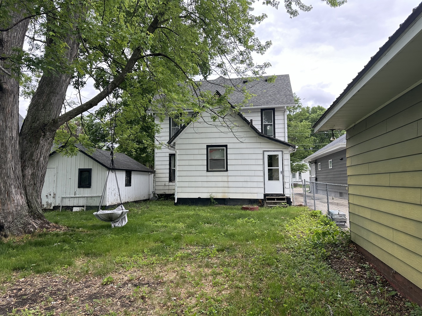 107 W South Street