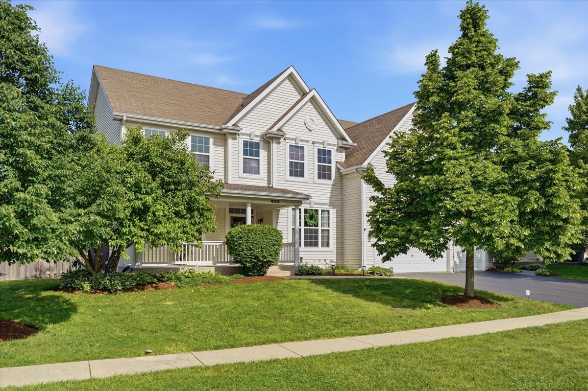 650 Iris Court