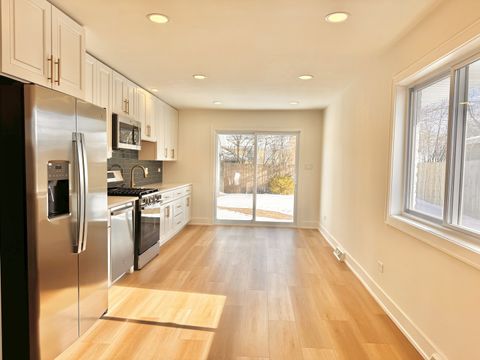 Tiny photo for 16465 Terry Lane, Oak Forest, IL 60452 (MLS # 12589548)