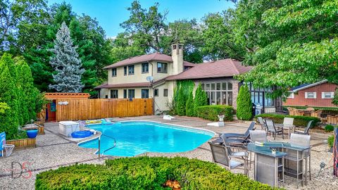 Tiny photo for 105 Leland Lane, Ottawa, IL 61350 (MLS # 12452831)