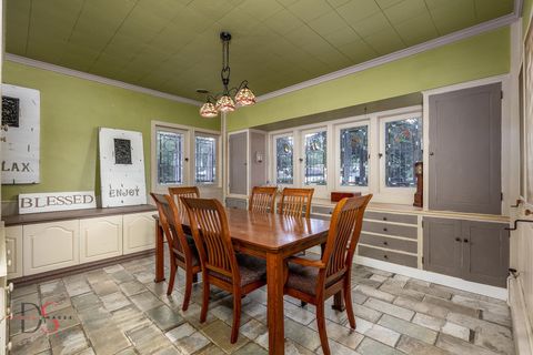 Tiny photo for 105 Leland Lane, Ottawa, IL 61350 (MLS # 12452831)