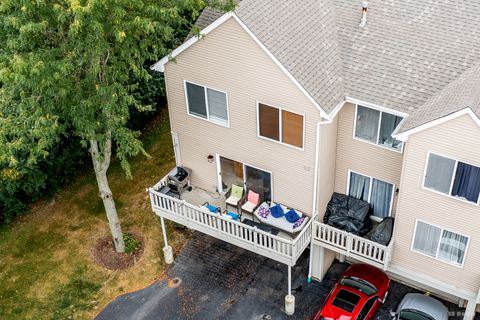 Tiny photo for 2611 Woodmere Drive, Darien, IL 60561 (MLS # 12477272)