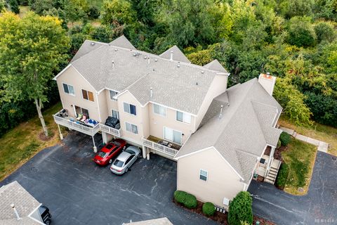 Tiny photo for 2611 Woodmere Drive, Darien, IL 60561 (MLS # 12477272)