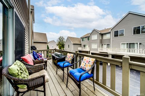 Tiny photo for 2611 Woodmere Drive, Darien, IL 60561 (MLS # 12477272)