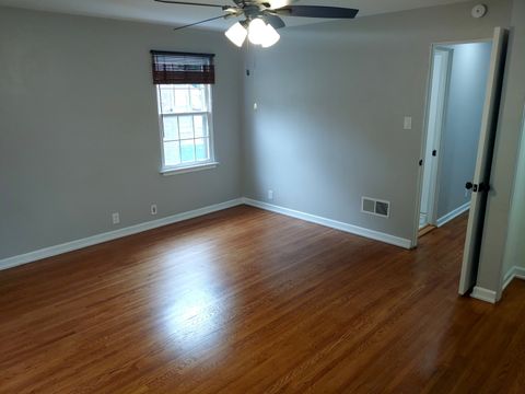 Tiny photo for 409 Parks Avenue, Joliet, IL 60432 (MLS # 12493107)