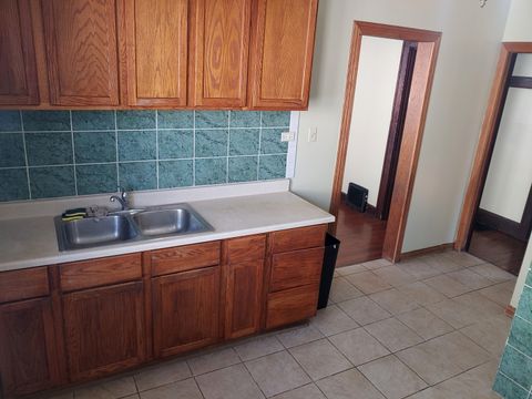 Tiny photo for 409 Parks Avenue, Joliet, IL 60432 (MLS # 12493107)