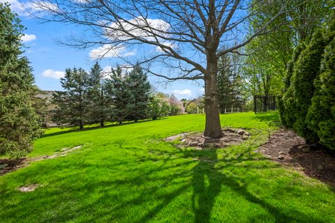 Tiny photo for 3551 Lakeview Drive, Algonquin, IL 60102 (MLS # 12564559)