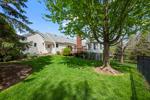 Tiny photo for 3551 Lakeview Drive, Algonquin, IL 60102 (MLS # 12564559)