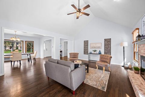 Tiny photo for 3551 Lakeview Drive, Algonquin, IL 60102 (MLS # 12564559)