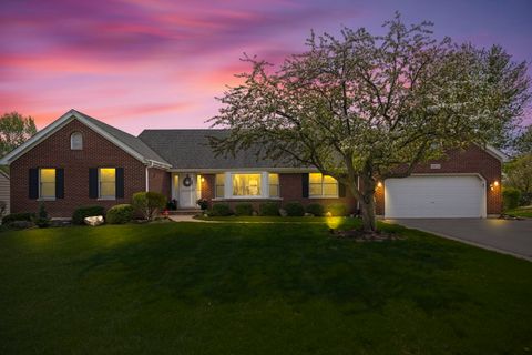 Tiny photo for 3551 Lakeview Drive, Algonquin, IL 60102 (MLS # 12564559)