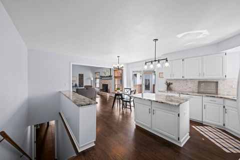 Tiny photo for 3551 Lakeview Drive, Algonquin, IL 60102 (MLS # 12564559)