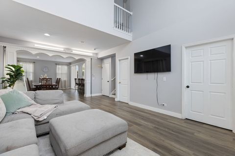 Tiny photo for 1845 BLUESTEM Circle, Aurora, IL 60504 (MLS # 12623094)
