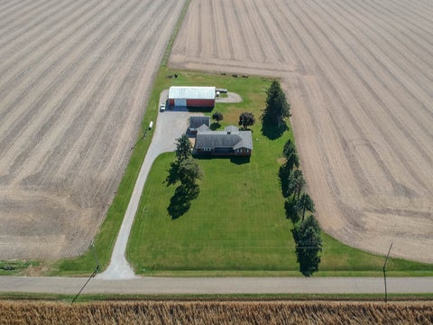 Tiny photo for 21739 E 500 North Road, Downs, IL 61736 (MLS # 12788360)