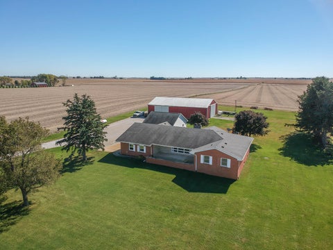 Tiny photo for 21739 E 500 North Road, Downs, IL 61736 (MLS # 12788360)