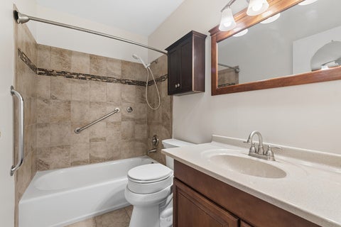 Tiny photo for 604 Waverly Court #D, New Lenox, IL 60451 (MLS # 12771873)