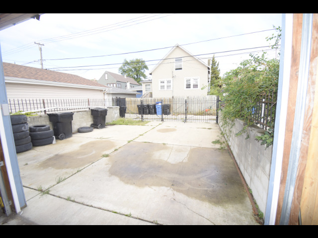 3742 W 59th Street