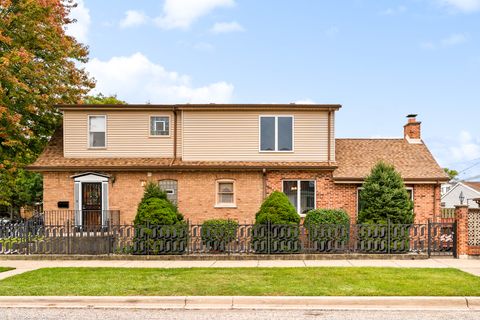 3250 N Page Avenue Chicago IL 60634