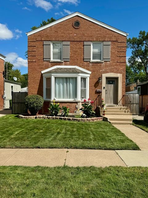 A home in Evergreen Park