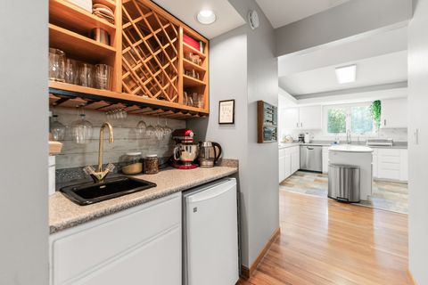 Tiny photo for 336 ROBERTS Road, Inverness, IL 60010 (MLS # 12489471)