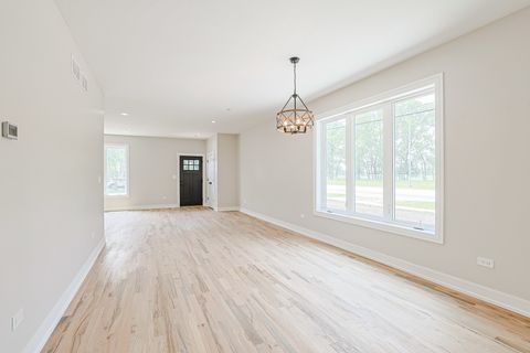 Tiny photo for 7948 W 74TH Avenue, Bridgeview, IL 60455 (MLS # 12392477)