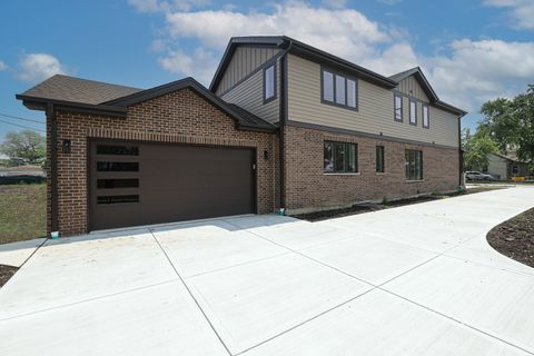 Tiny photo for 7948 W 74TH Avenue, Bridgeview, IL 60455 (MLS # 12392477)