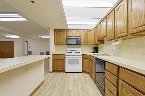 Tiny photo for 9510 S Kolmar Avenue #408, Oak Lawn, IL 60453 (MLS # 12751374)