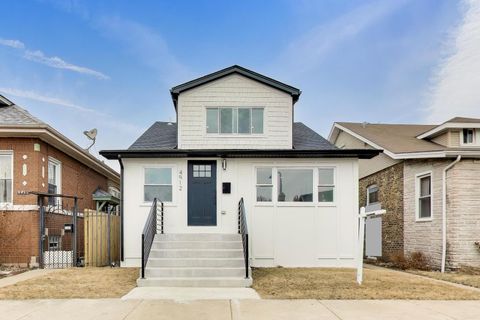 Photo of 4912 W Drummond Place, Chicago, IL 60639 (MLS # 12614454)