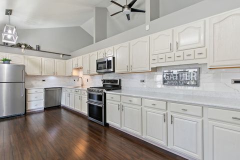 Tiny photo for 860 Woodland Court, Marengo, IL 60152 (MLS # 12468387)