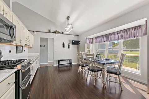 Tiny photo for 860 Woodland Court, Marengo, IL 60152 (MLS # 12468387)