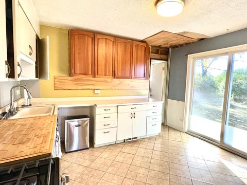 Tiny photo for 1214 N crabtree Lane, Mount Prospect, IL 60056 (MLS # 12450028)