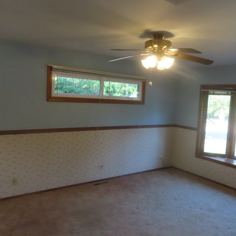 Tiny photo for 18325 W Lakeview Terrace, Gurnee, IL 60031 (MLS # 12467222)