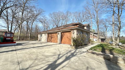 Tiny photo for 12752 W BEAVER DEN Trail, Homer Glen, IL 60491 (MLS # 12612620)