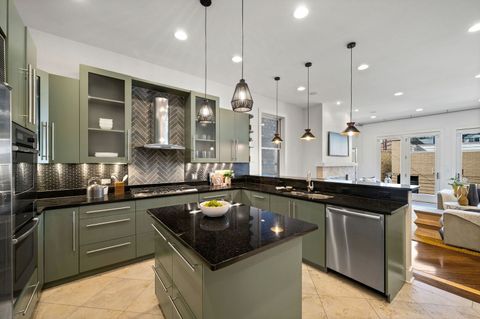Tiny photo for 1938 N Wood Street, Chicago, IL 60622 (MLS # 12490827)