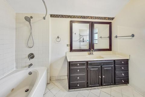 Tiny photo for 7102 Riverside Drive, Berwyn, IL 60402 (MLS # 12423507)