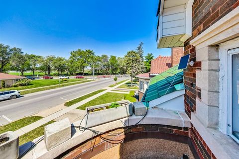 Tiny photo for 7102 Riverside Drive, Berwyn, IL 60402 (MLS # 12423507)