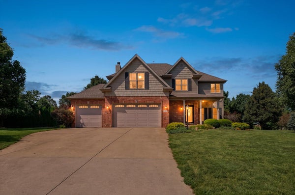 30 LONG GROVE DR, MONTICELLO, IL 61856 - Image 0253480e06ec4fe83dff6b2bf810abdf/957847088