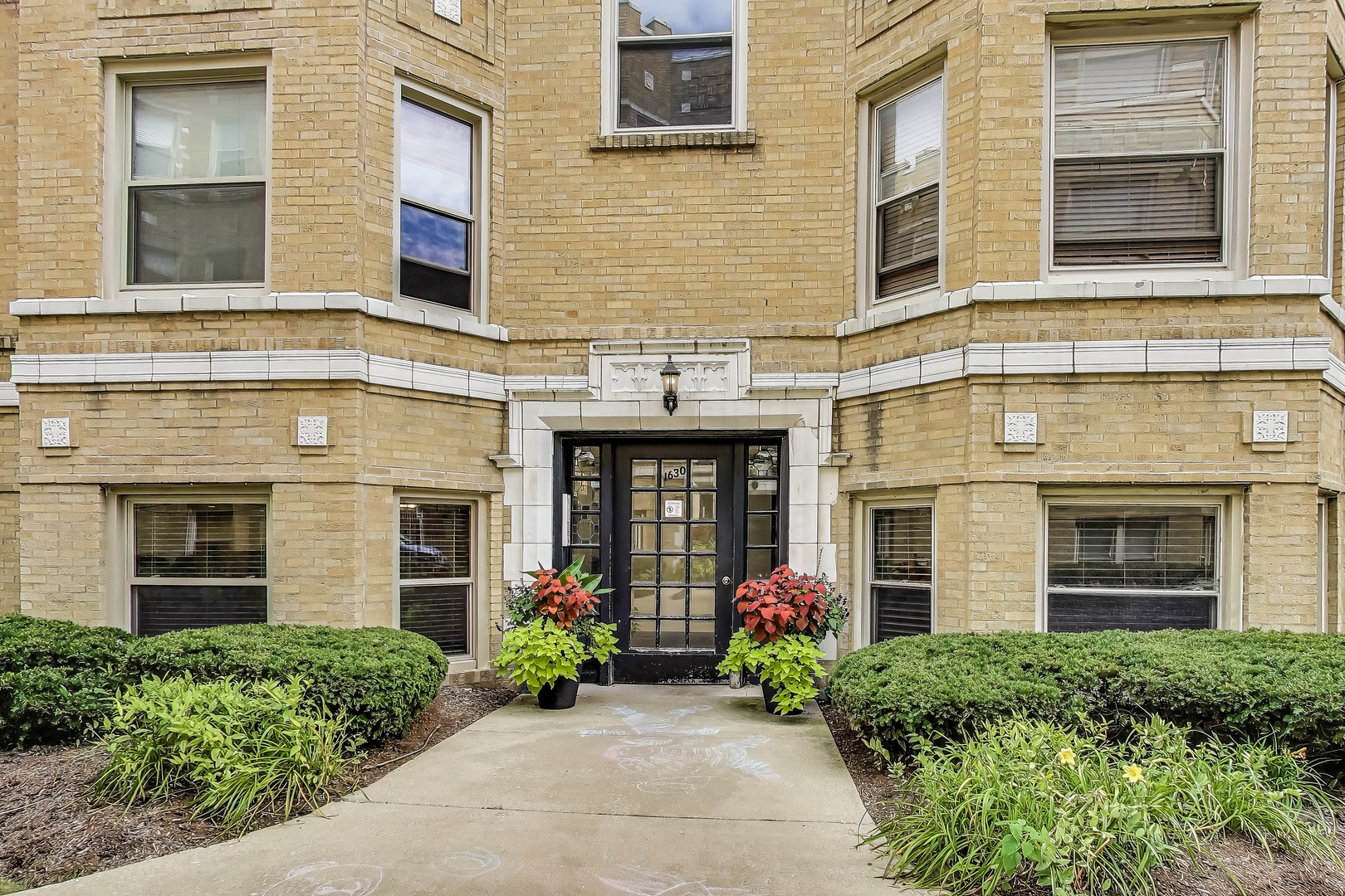 1630 W Columbia Avenue GN
