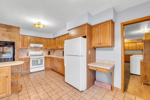 Tiny photo for 801 Woodlawn Drive, DeKalb, IL 60115 (MLS # 12536435)