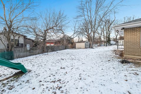 Tiny photo for 801 Woodlawn Drive, DeKalb, IL 60115 (MLS # 12536435)