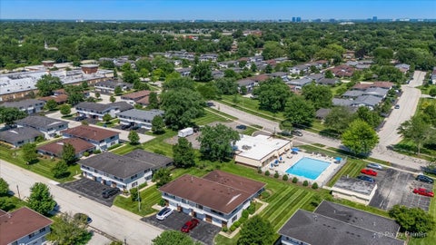 Tiny photo for 121 Millbrook Lane #121, Schaumburg, IL 60193 (MLS # 12701190)