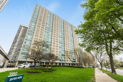 Photo of 3180 N Lake Shore Drive #6E, Chicago, IL 60657 (MLS # 12627327)