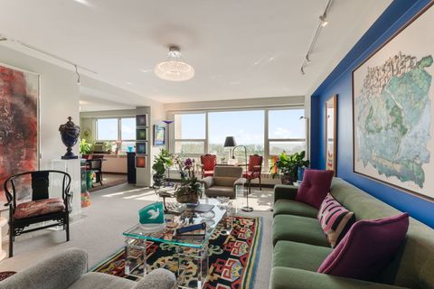 Tiny photo for 3180 N Lake Shore Drive #6E, Chicago, IL 60657 (MLS # 12627327)