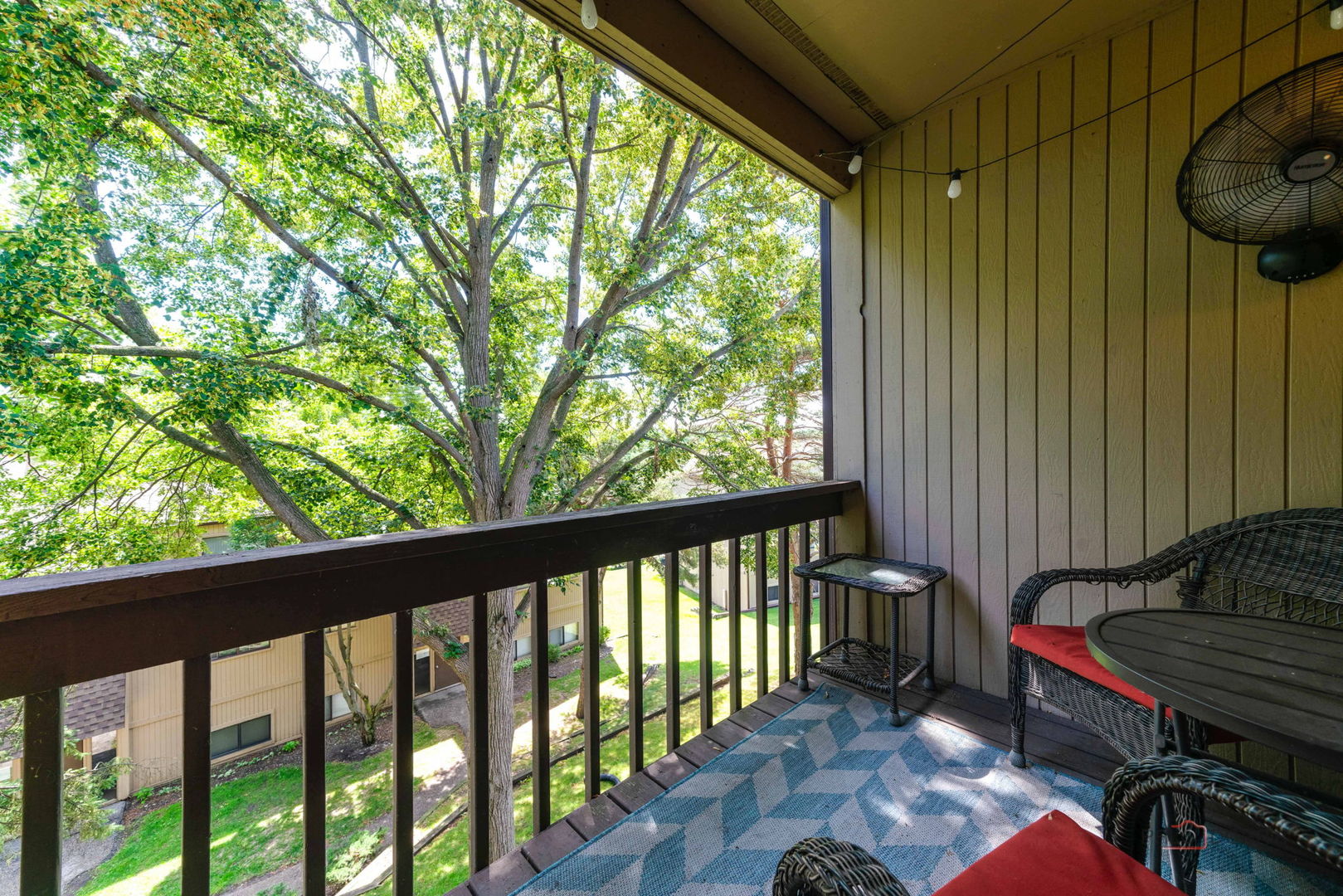 53 Oak Hill Colony Street 10