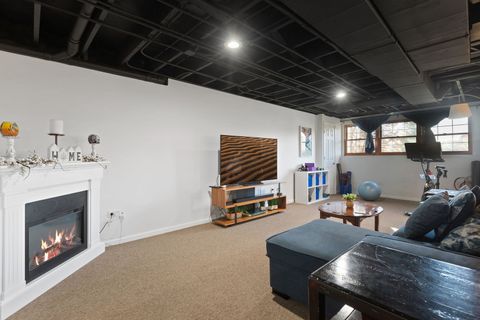 Tiny photo for 1441 Aberdeen Court #-, Naperville, IL 60564 (MLS # 12511137)