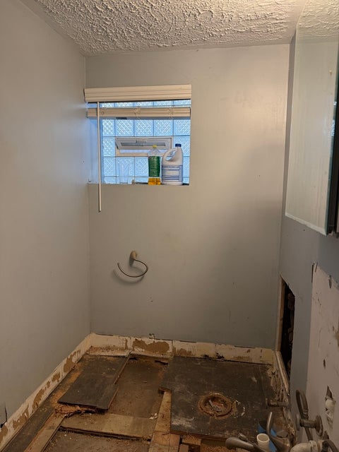 Tiny photo for 5501 N Parkside Avenue, Chicago, IL 60630 (MLS # 12708522)