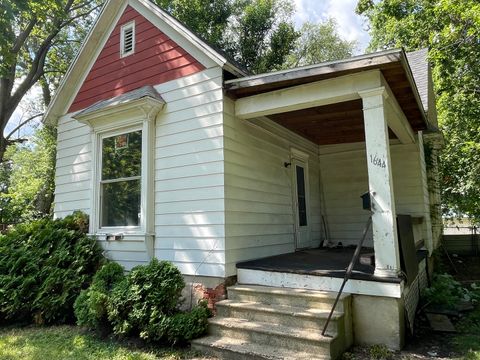 Tiny photo for 1644 E William Street, Decatur, IL 62521 (MLS # 12417066)