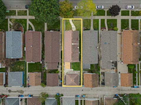 Tiny photo for 10023 S Fairfield Avenue, Chicago, IL 60655 (MLS # 12480864)